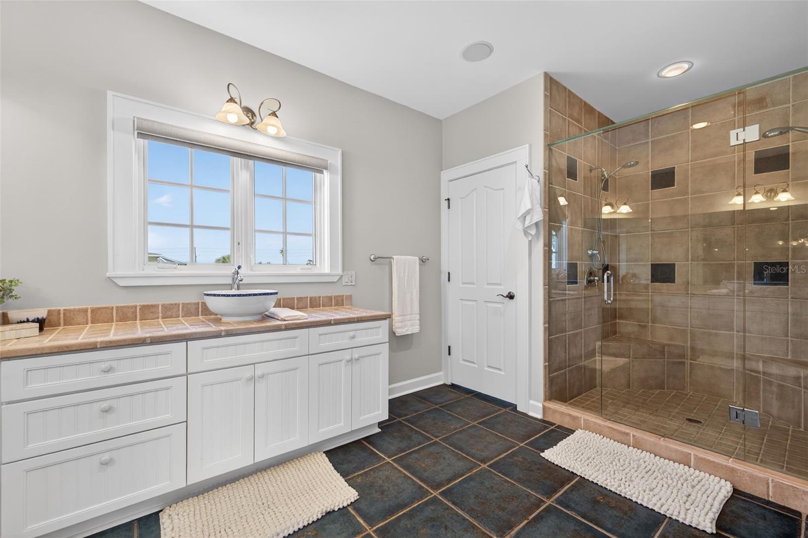 Image 44 of 72 For 2503 Pass A Grille Way