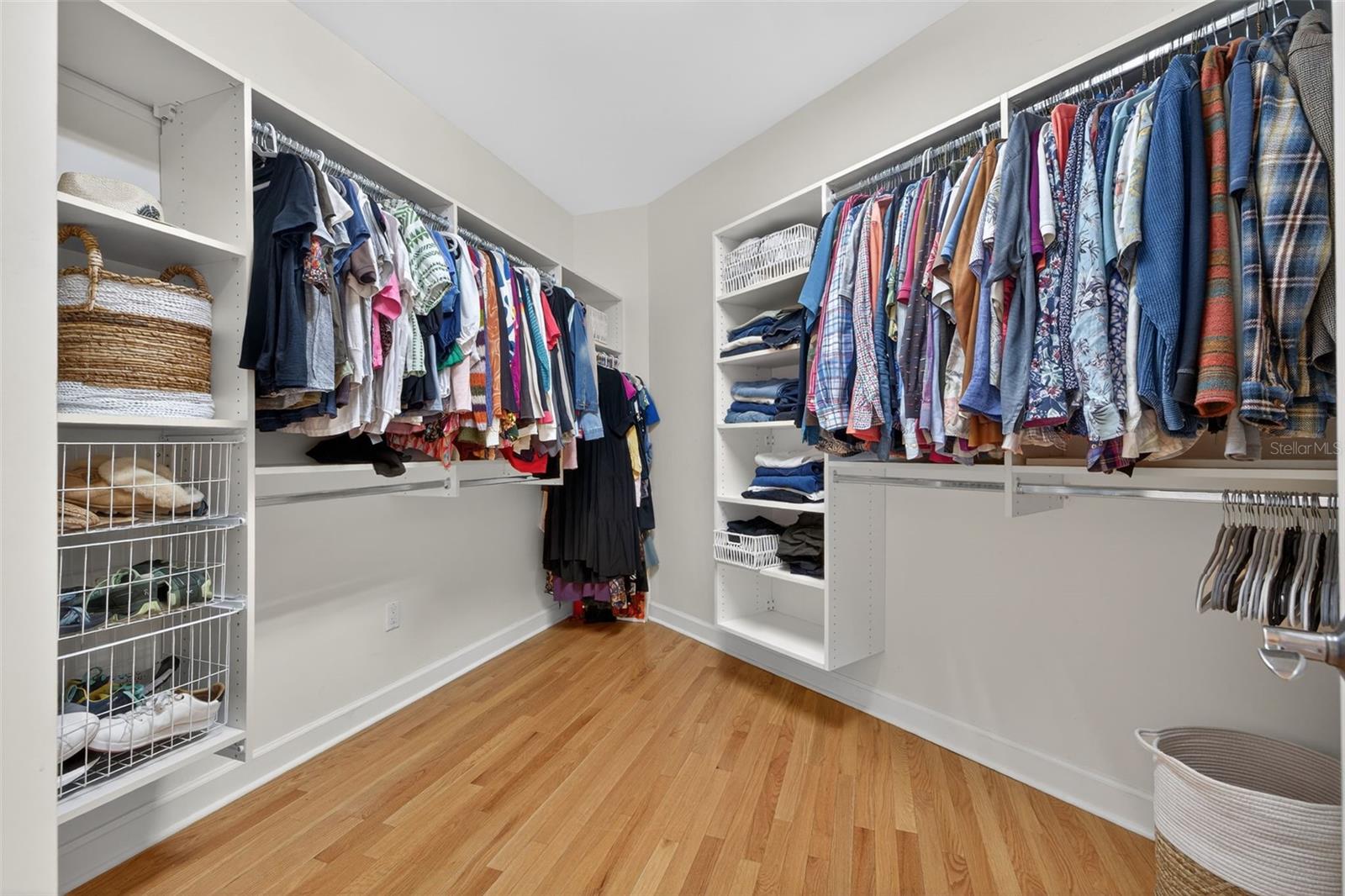 Image 46 of 72 For 2503 Pass A Grille Way