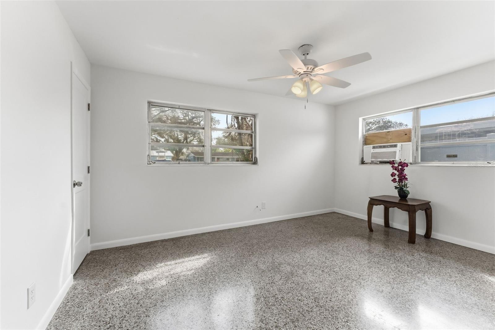 Image 13 of 32 For 4519 Trask Street