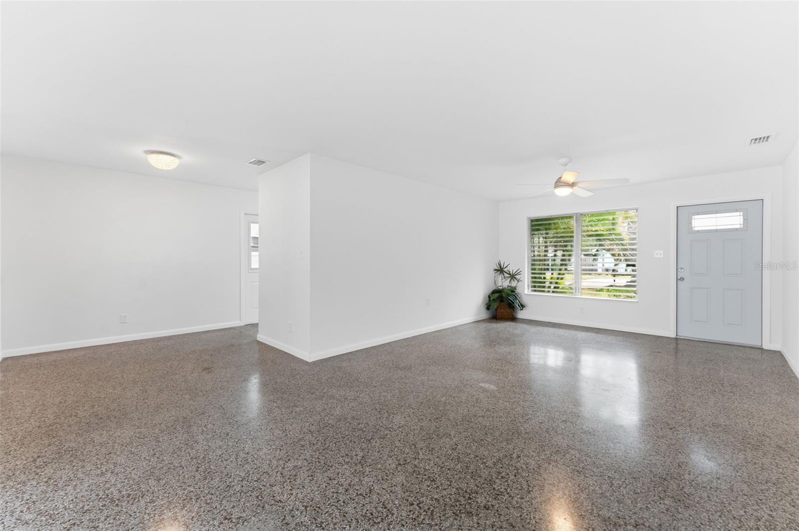 Image 7 of 32 For 4519 Trask Street