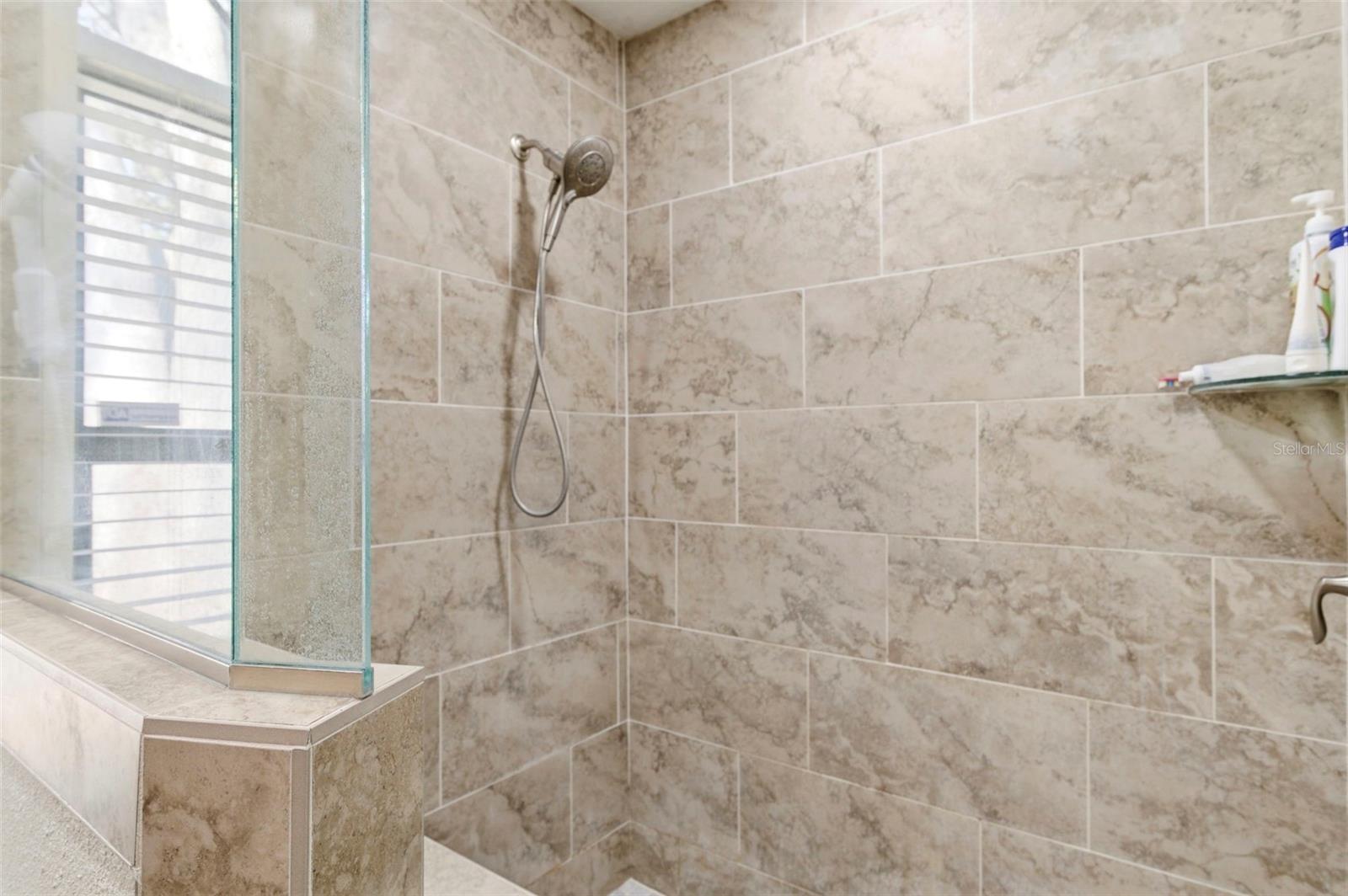 Image 27 of 37 For 3040 Windridge Oaks Drive