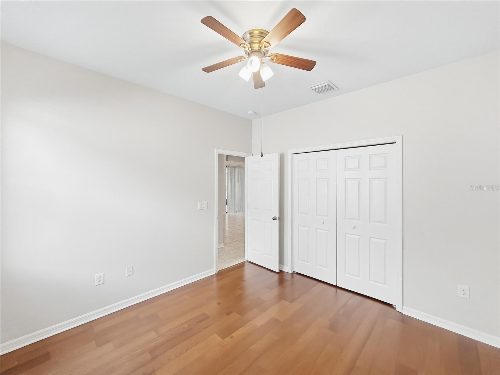 Image 40 of 53 For 8437 White Poplar Drive