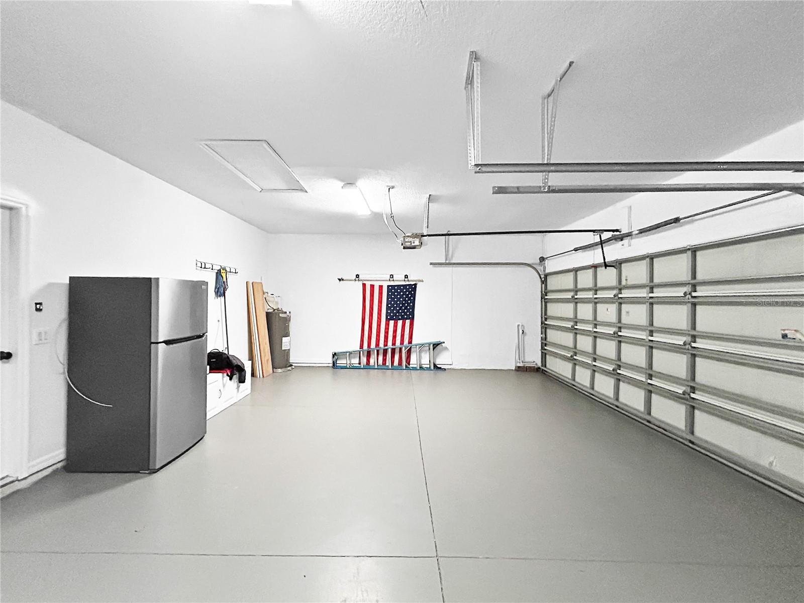 Image 43 of 53 For 8437 White Poplar Drive