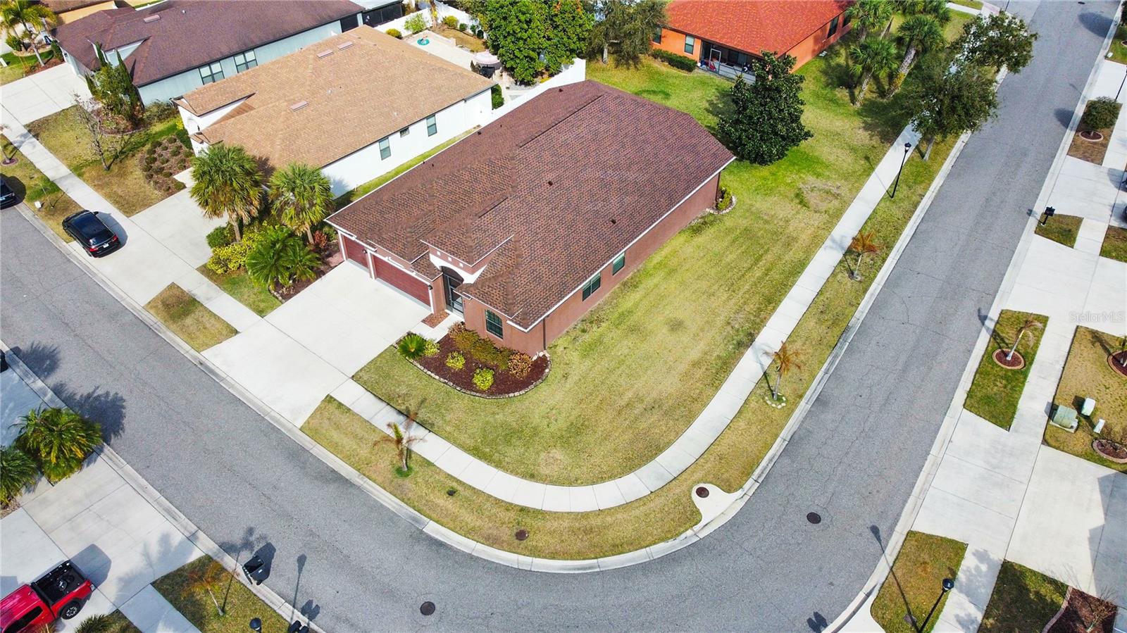 Image 45 of 53 For 8437 White Poplar Drive