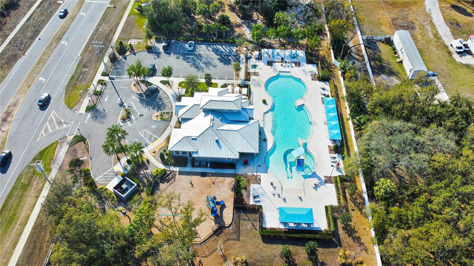 Image 52 of 53 For 8437 White Poplar Drive