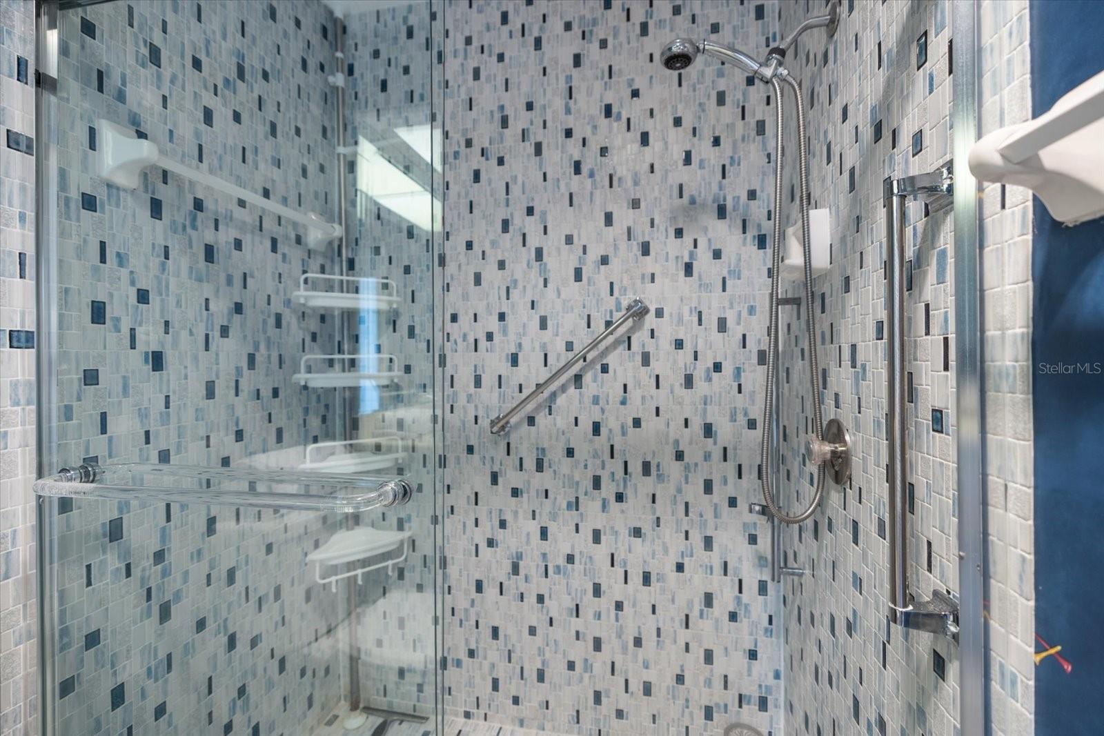 Image 33 of 36 For 952 Gondola Drive