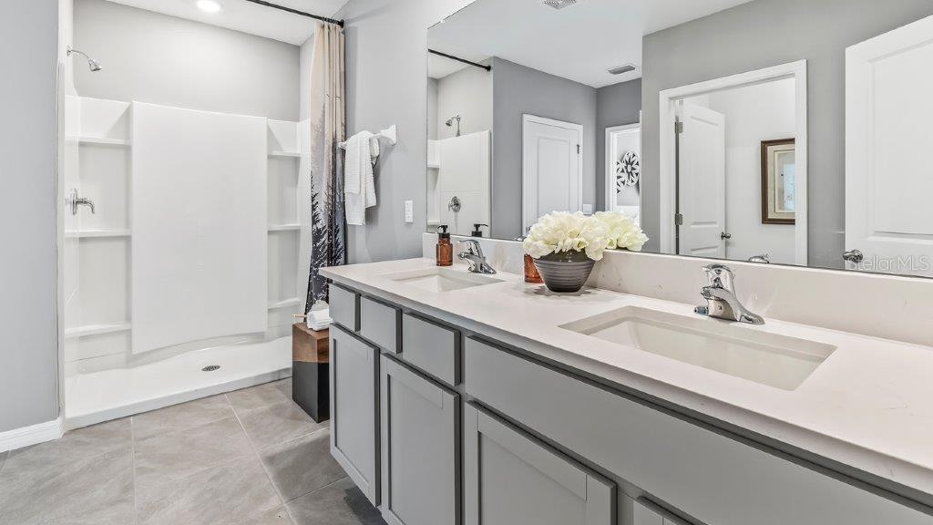 Image 6 of 11 For 17870 Acorn Drop Road