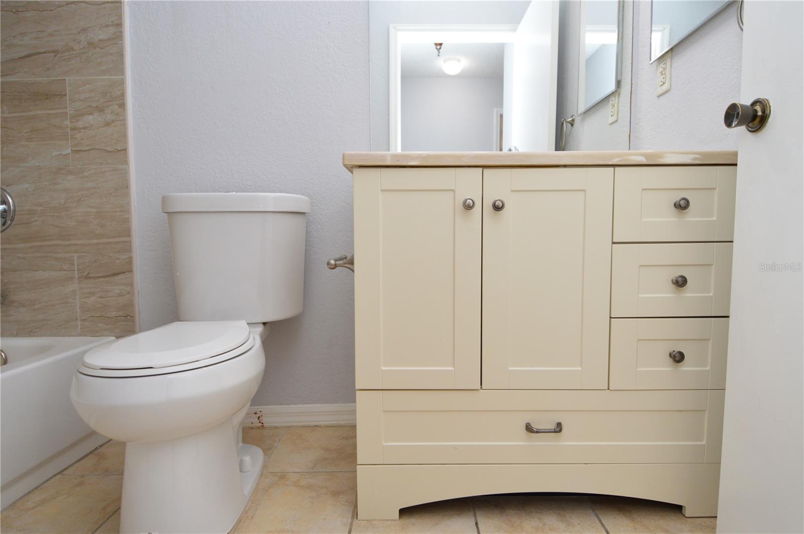 Image 22 of 95 For 10263 Gandy Boulevard N 505