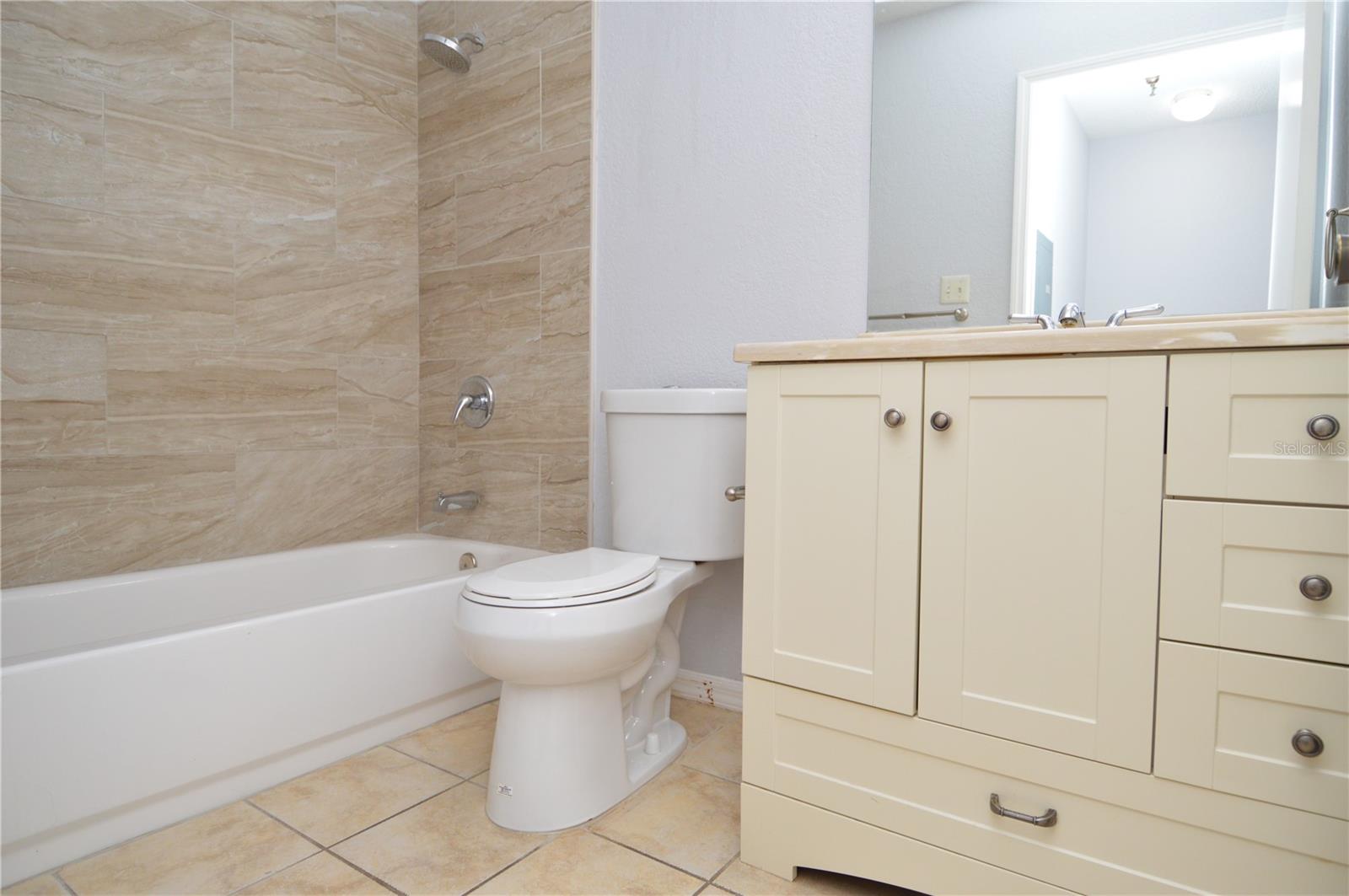 Image 23 of 95 For 10263 Gandy Boulevard N 505