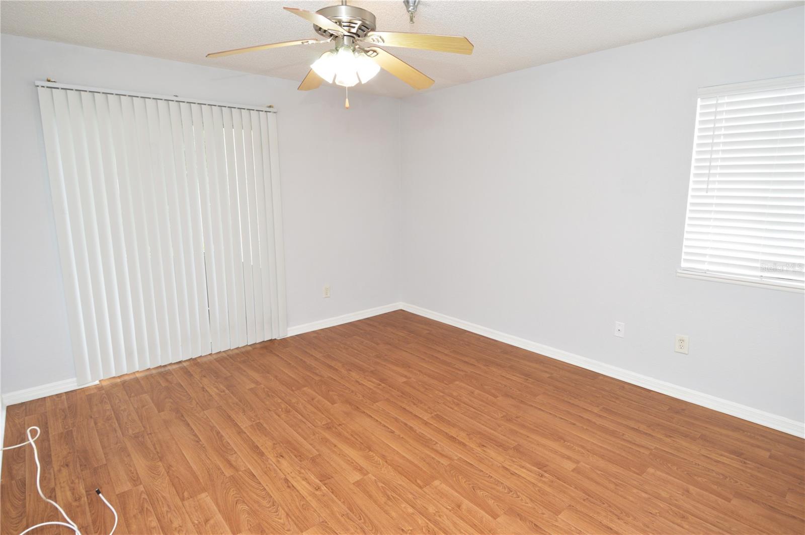 Image 32 of 95 For 10263 Gandy Boulevard N 505