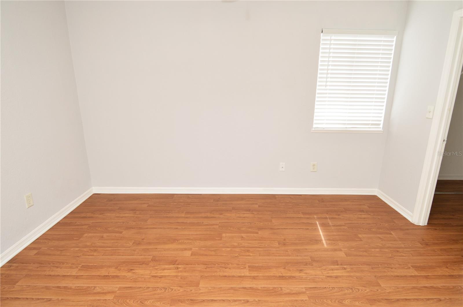 Image 33 of 95 For 10263 Gandy Boulevard N 505