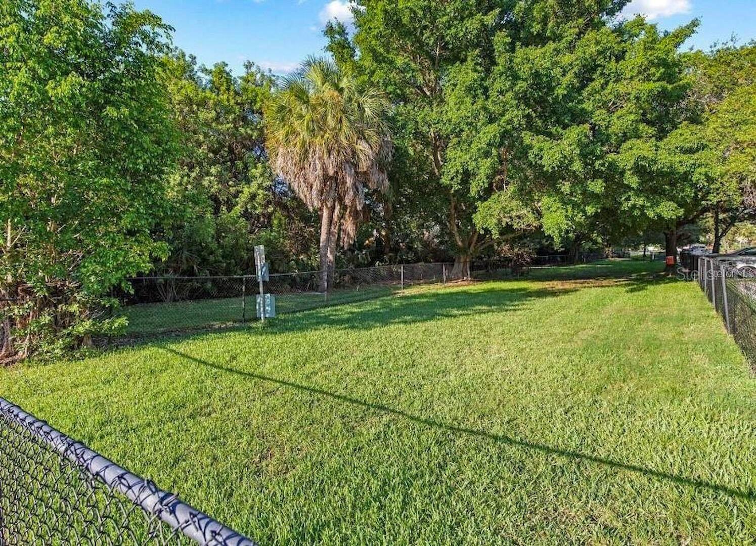 Image 62 of 95 For 10263 Gandy Boulevard N 505