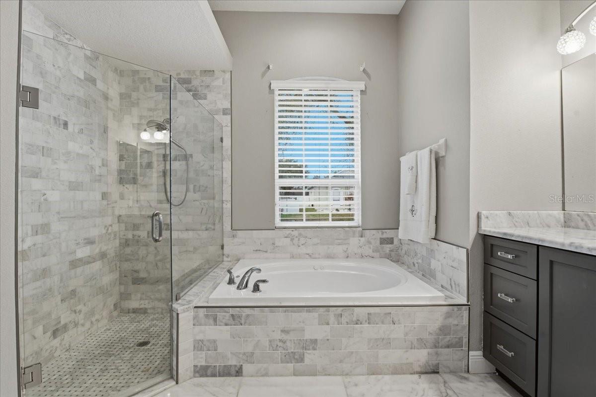 Image 26 of 71 For 1007 Split Silk Street