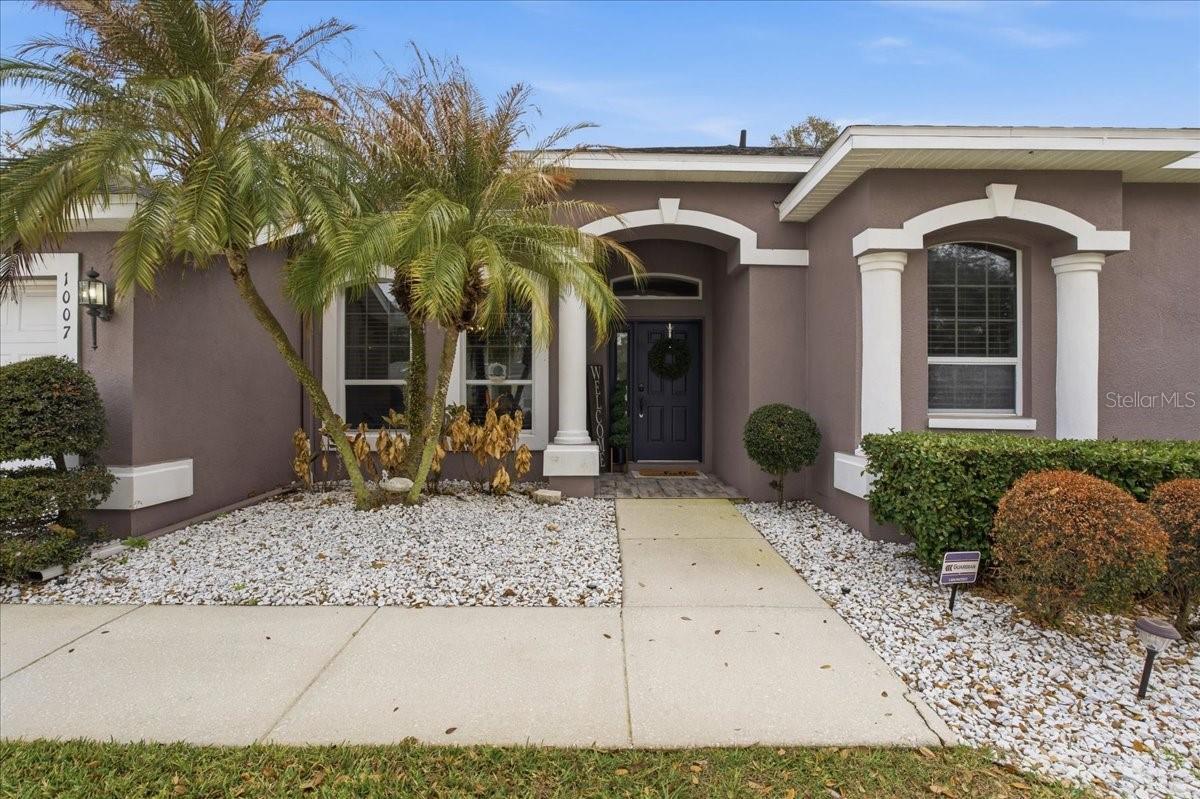 Image 3 of 71 For 1007 Split Silk Street