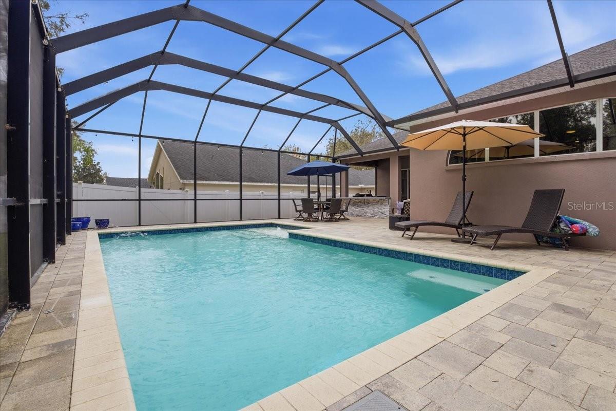 Image 30 of 71 For 1007 Split Silk Street