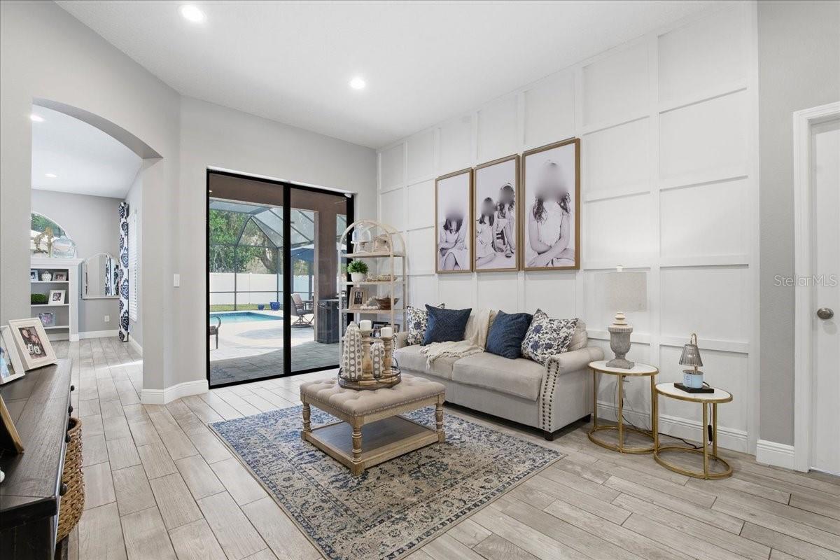 Image 6 of 71 For 1007 Split Silk Street