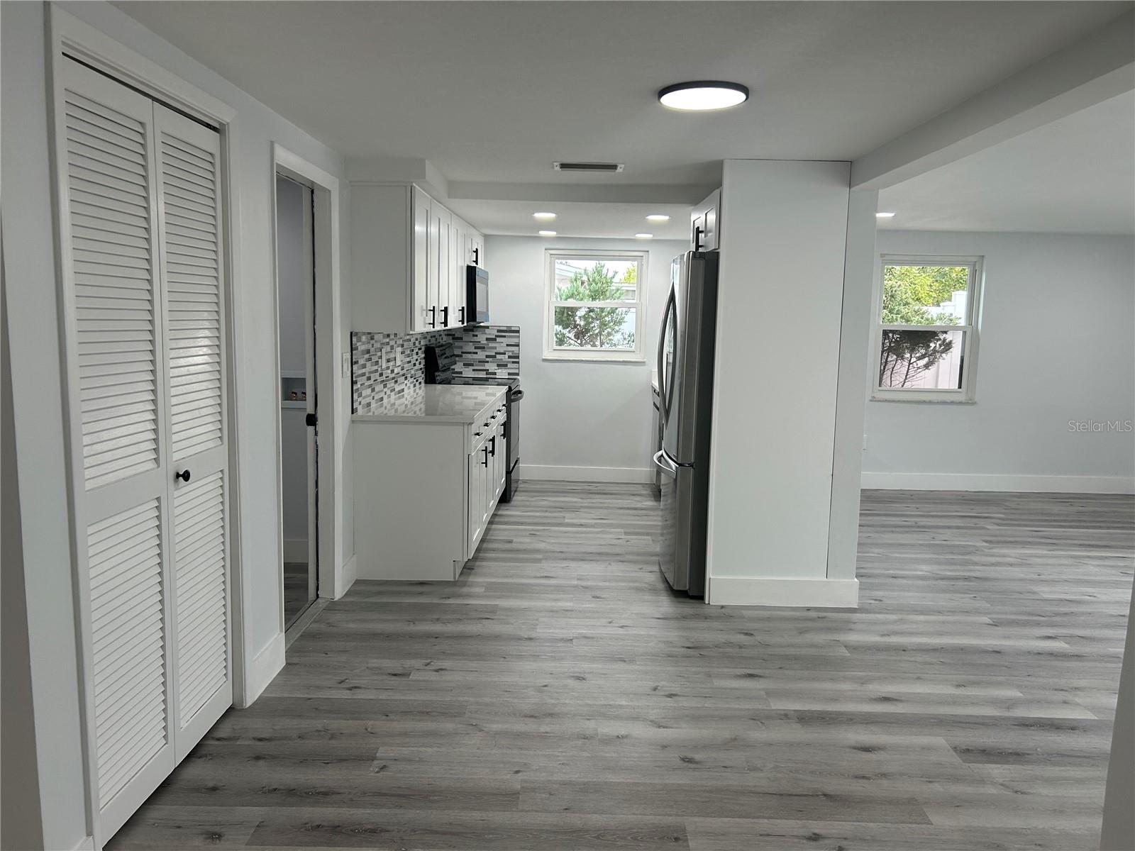 Listing photo id 9 for 11705 Ibis Lane