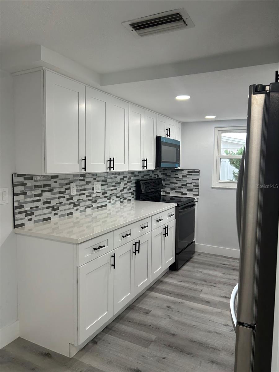 Listing photo id 12 for 11705 Ibis Lane