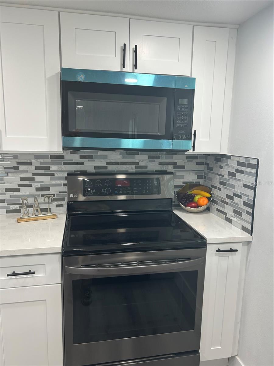 Listing photo id 15 for 11705 Ibis Lane