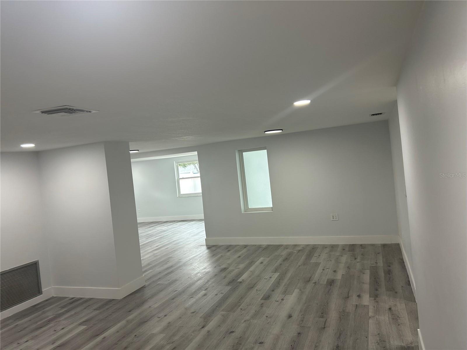 Listing photo id 6 for 11705 Ibis Lane