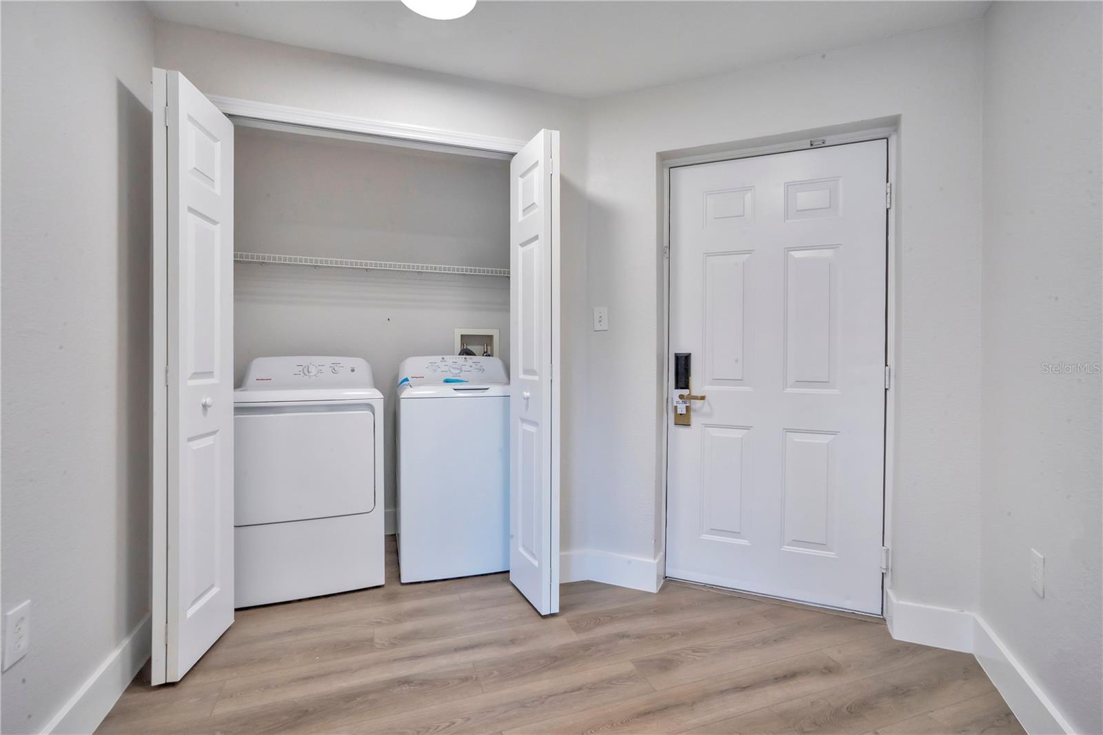 Image 19 of 24 For 8601 Worldquest Boulevard 3108