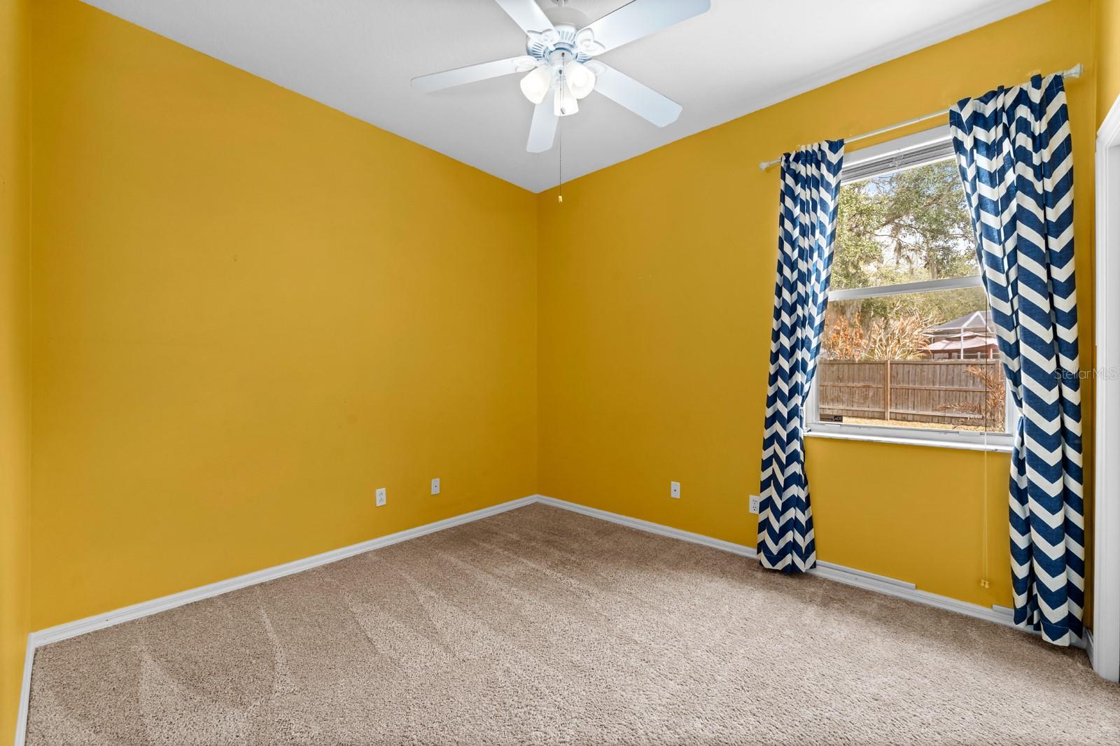 Image 20 of 37 For 4302 River Close Boulevard