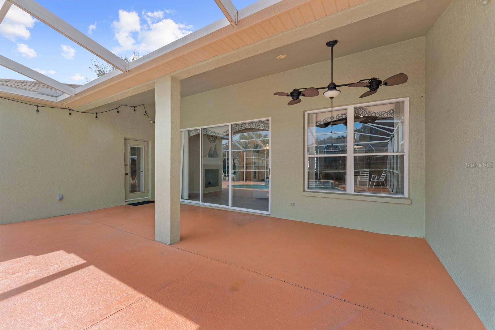 Image 29 of 37 For 4302 River Close Boulevard