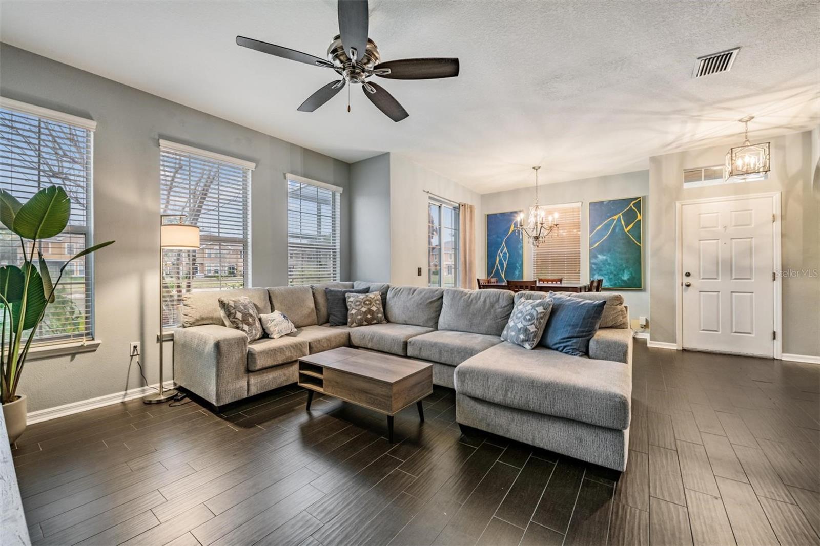 Image 10 of 40 For 7001 Interbay Boulevard 272