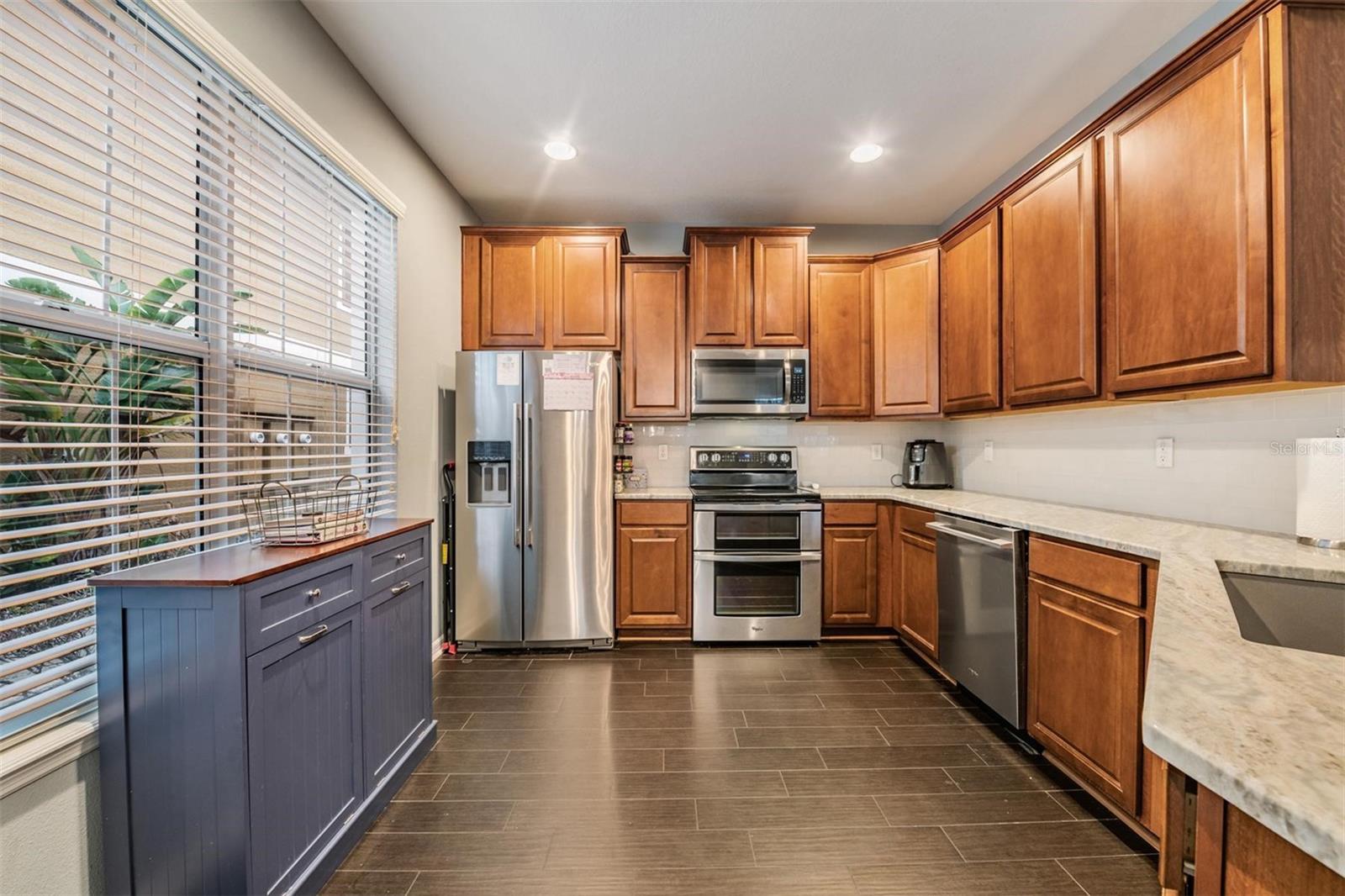 Image 6 of 40 For 7001 Interbay Boulevard 272