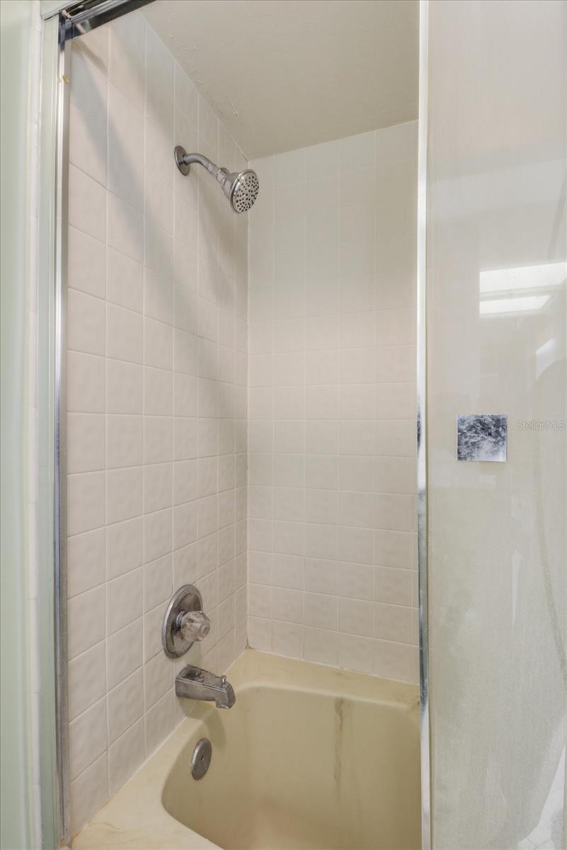 Image 29 of 47 For 6022 Dorset Drive