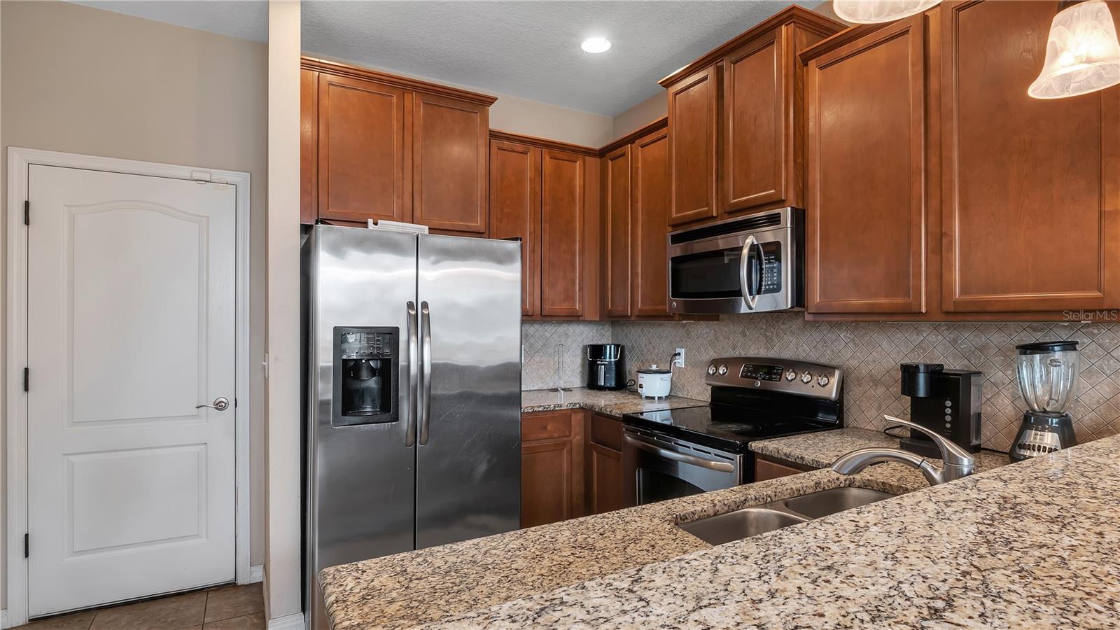 Image 15 of 49 For 10235 Villa Palazzo Court