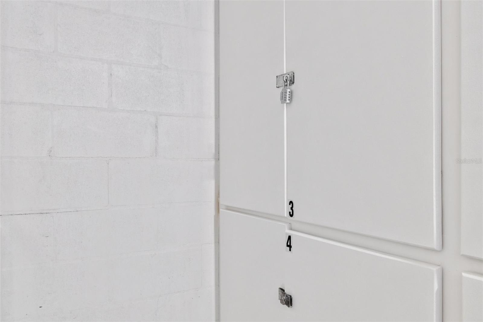 Image 45 of 45 For 300 Venetian Drive 3