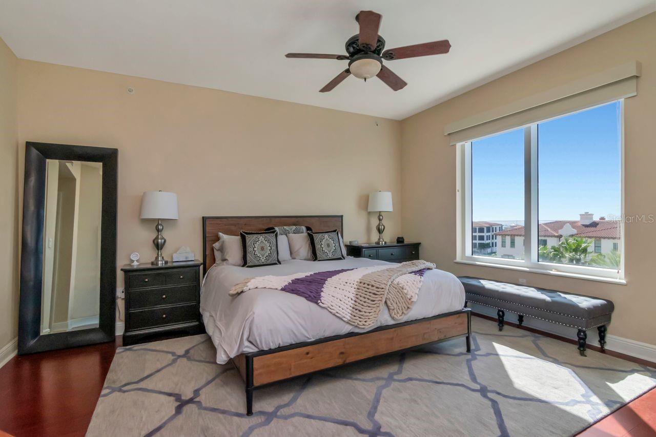 Image 13 of 70 For 5823 Bowen Daniel Drive 604