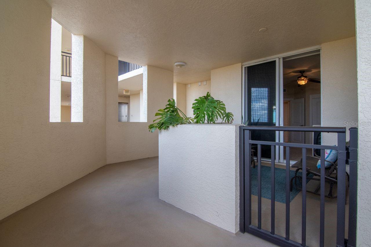 Image 28 of 70 For 5823 Bowen Daniel Drive 604