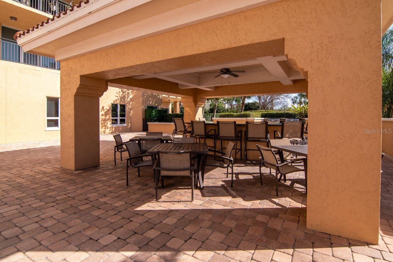 Image 49 of 70 For 5823 Bowen Daniel Drive 604