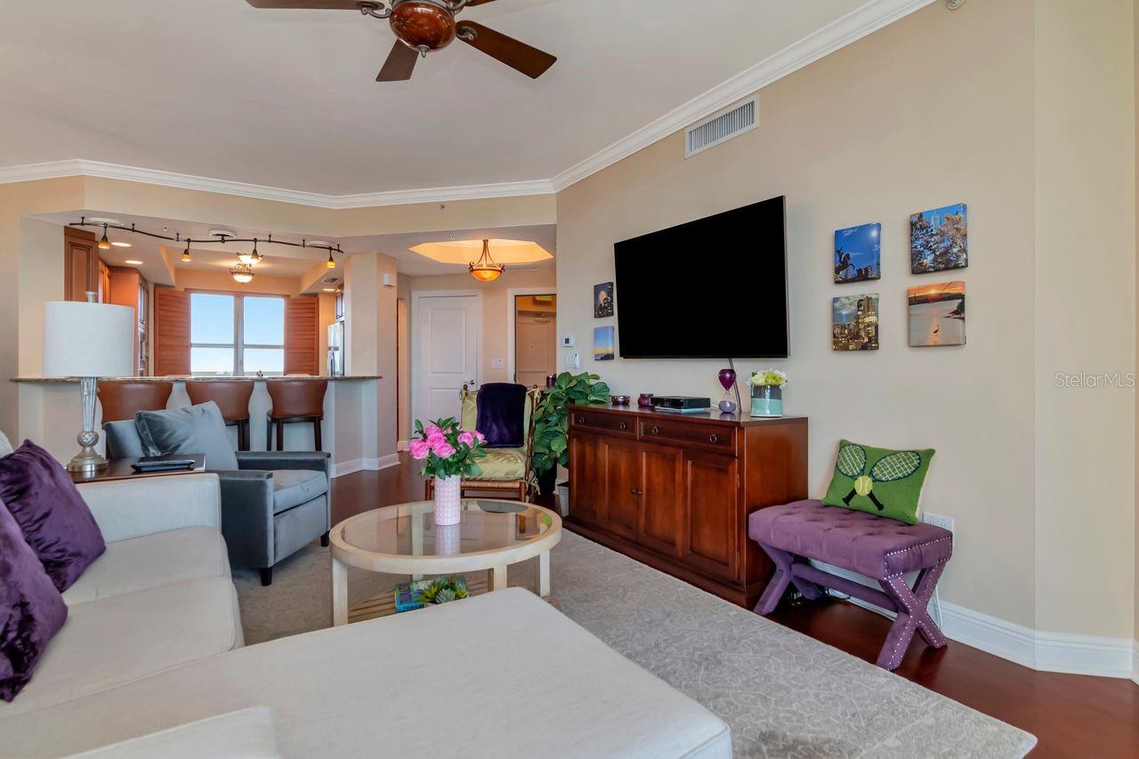 Image 6 of 70 For 5823 Bowen Daniel Drive 604