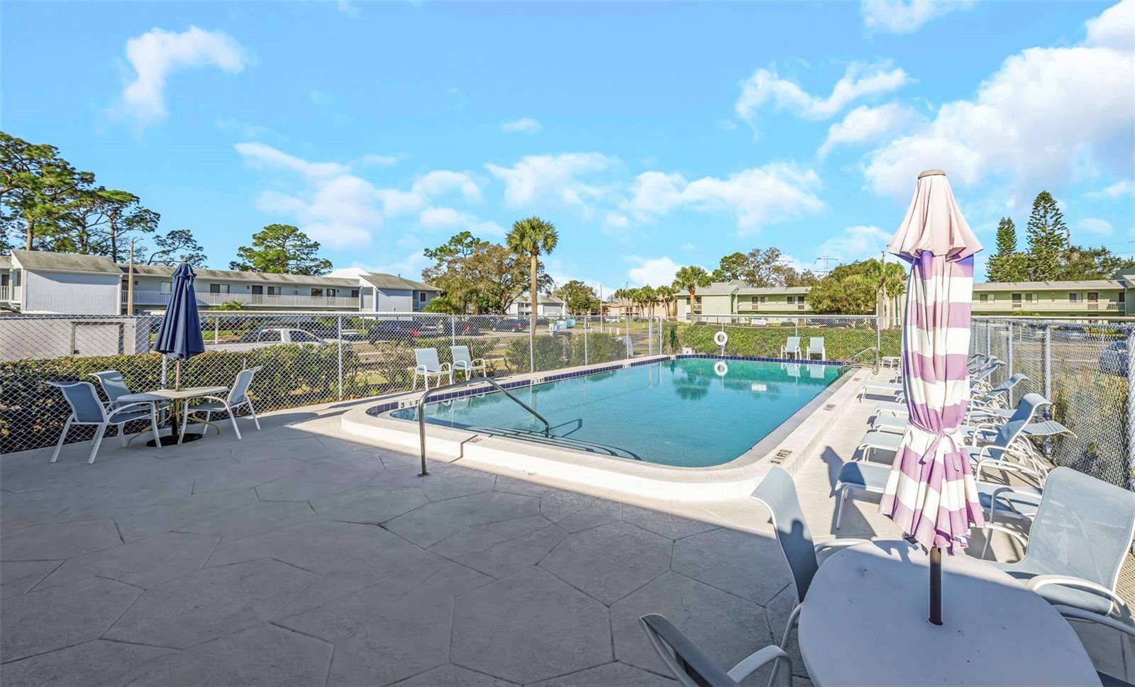 Image 27 of 33 For 122 Caryl Way 122