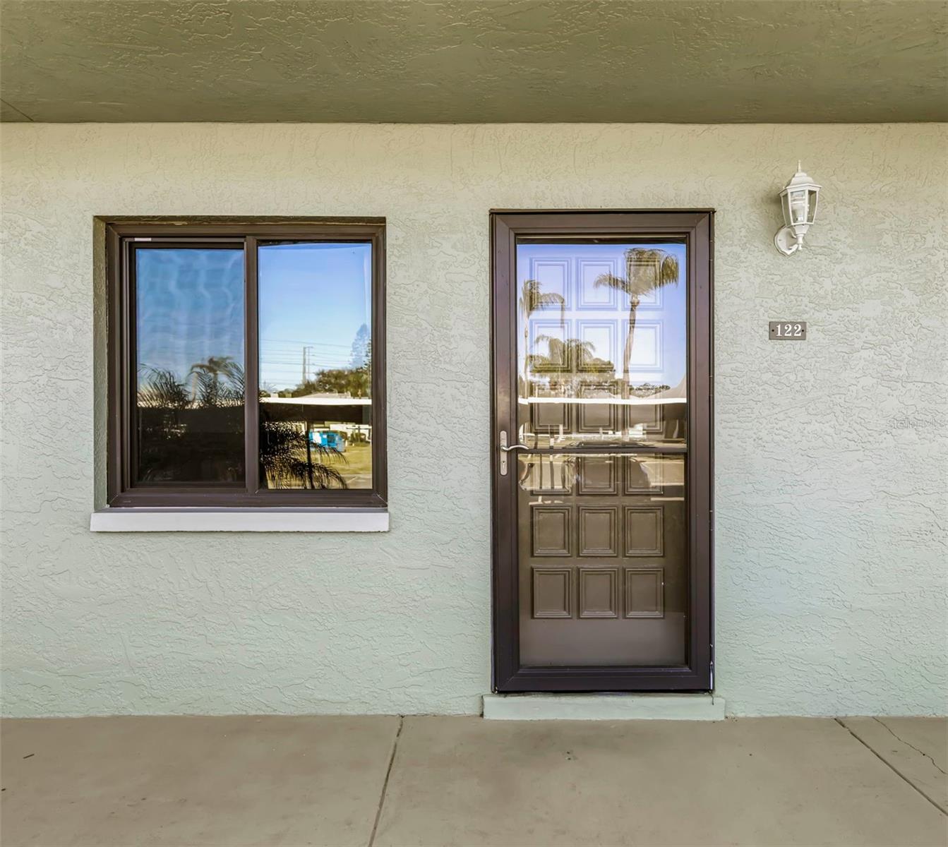 Image 3 of 33 For 122 Caryl Way 122