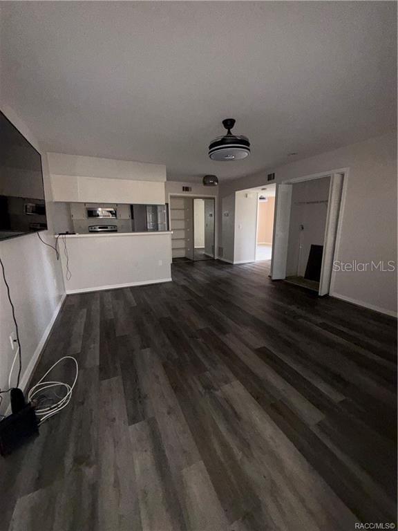 Image 3 of 22 For 805 Mayo Drive 805