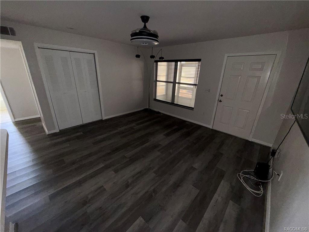 Image 5 of 22 For 805 Mayo Drive 805