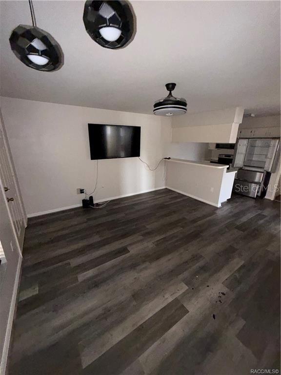 Image 6 of 22 For 805 Mayo Drive 805