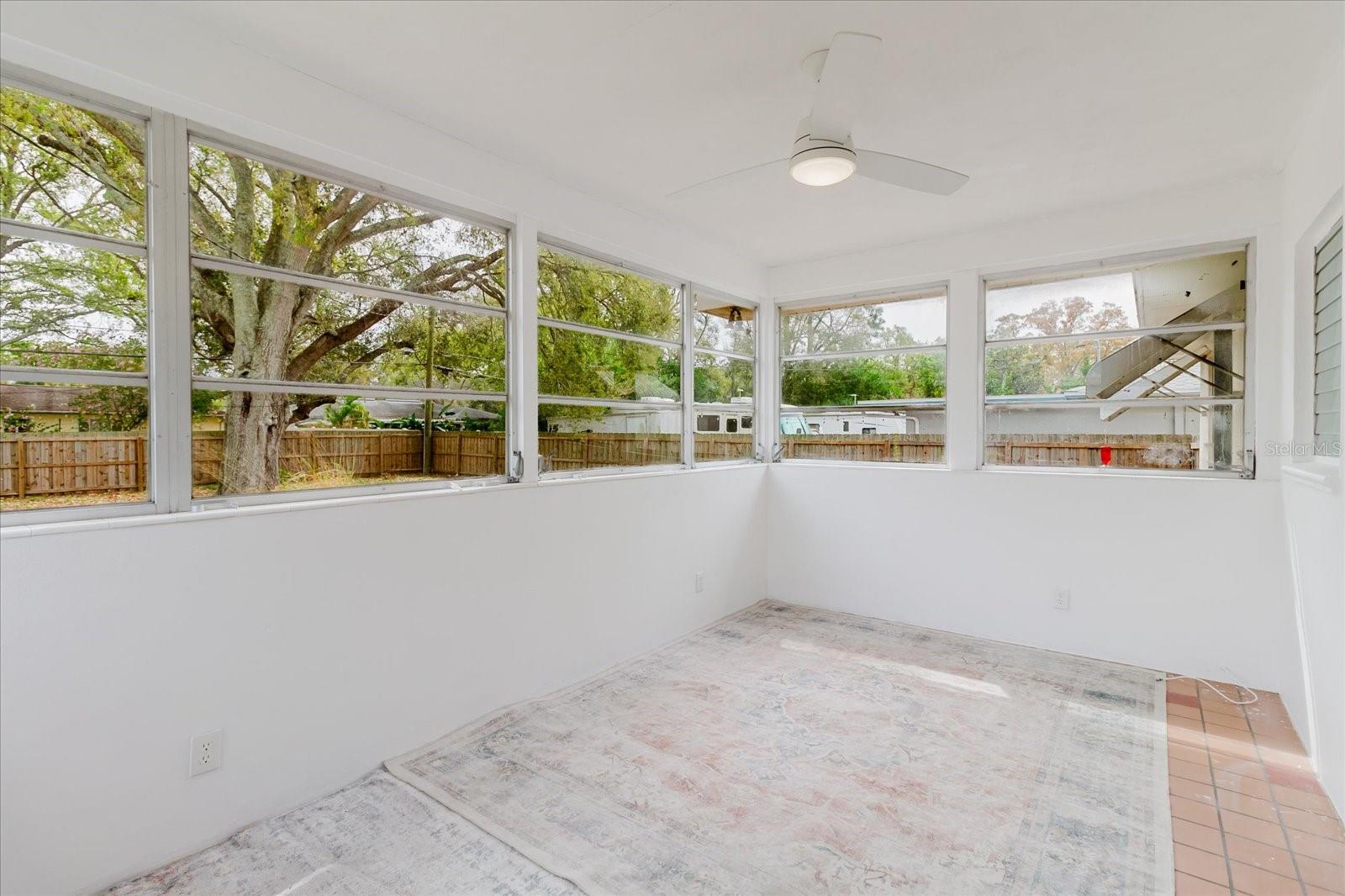 Image 14 of 30 For 103 Meteor Avenue