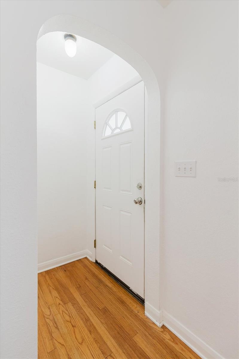 Image 6 of 30 For 103 Meteor Avenue