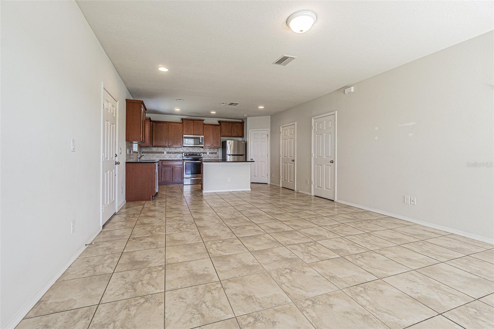 Image 6 of 29 For 9303 American Hickory Lane