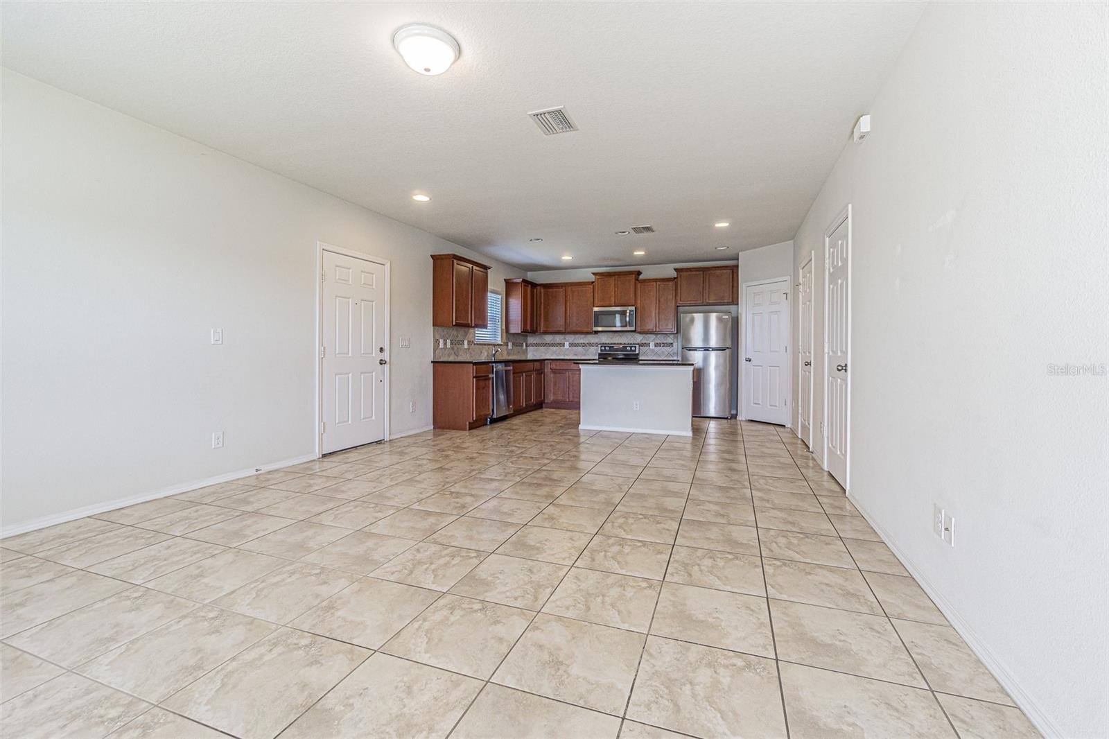 Image 7 of 29 For 9303 American Hickory Lane