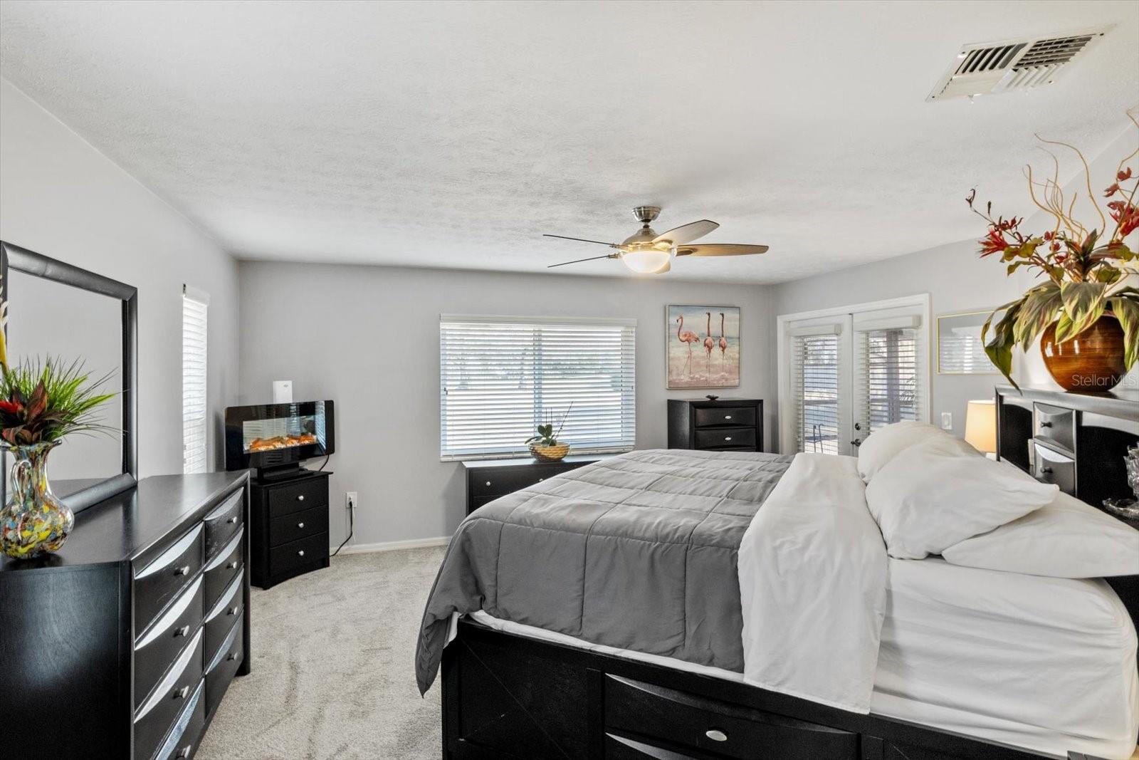 Image 21 of 57 For 84 Country Club Drive