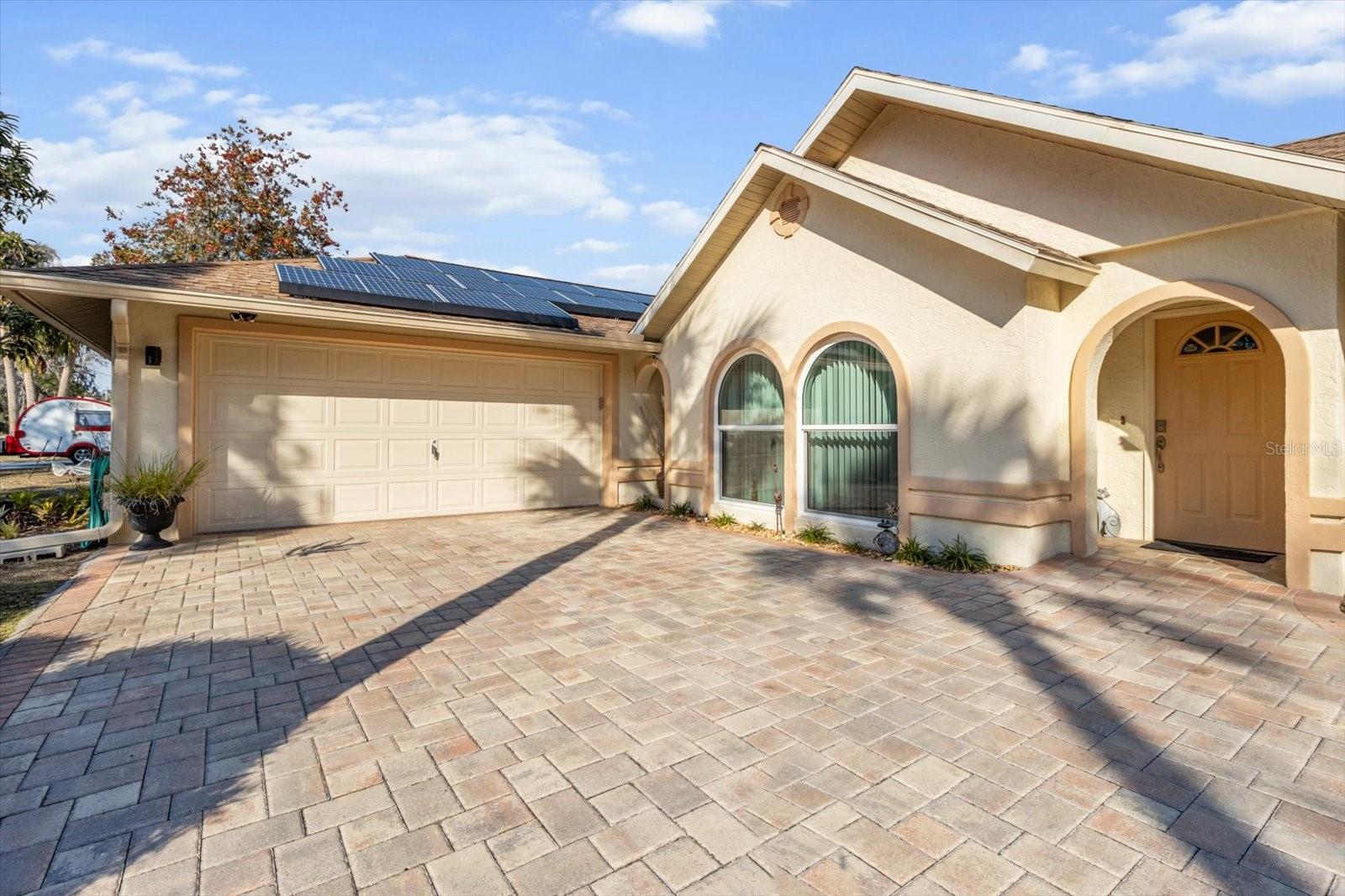 Image 3 of 57 For 84 Country Club Drive