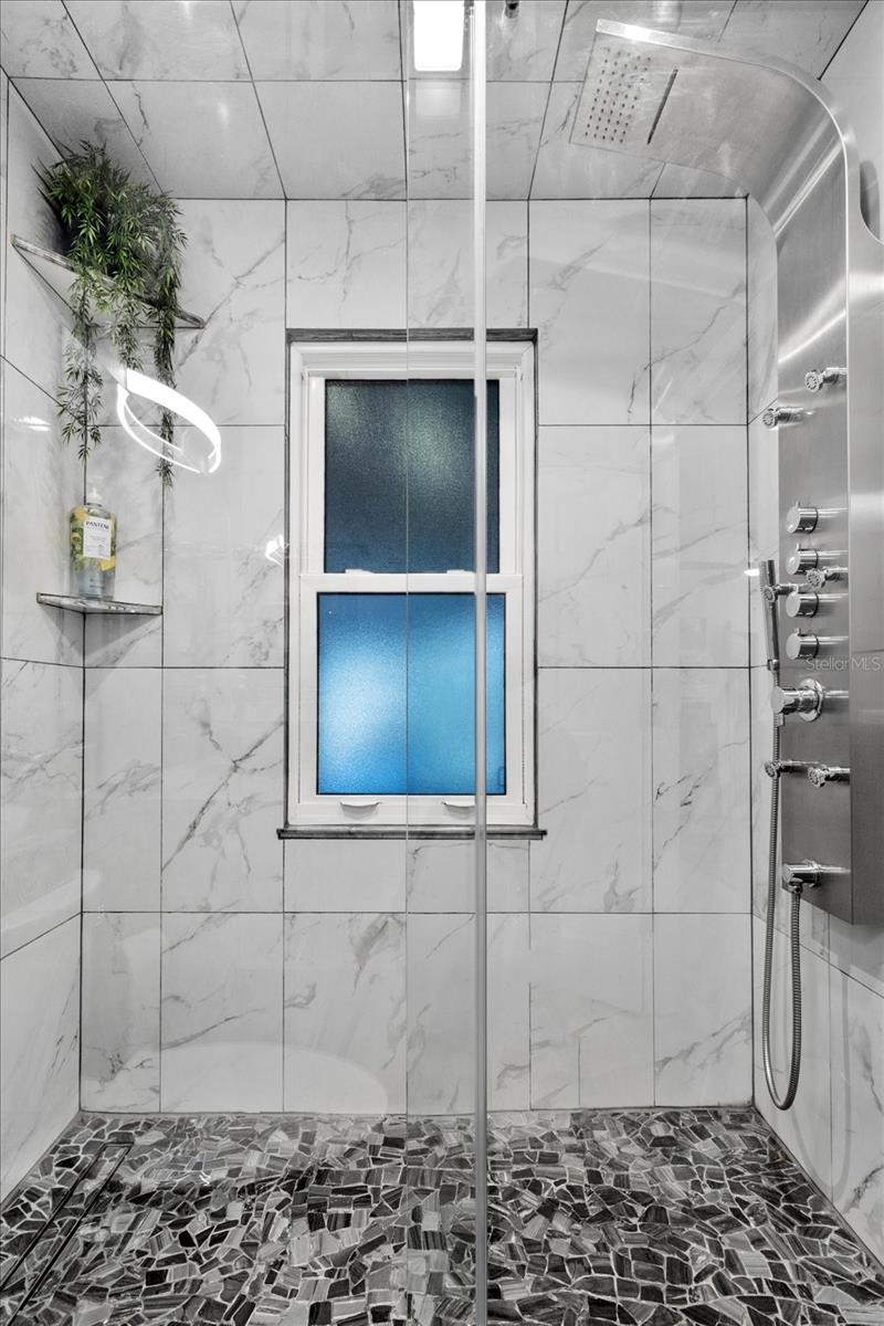 Image 33 of 57 For 84 Country Club Drive