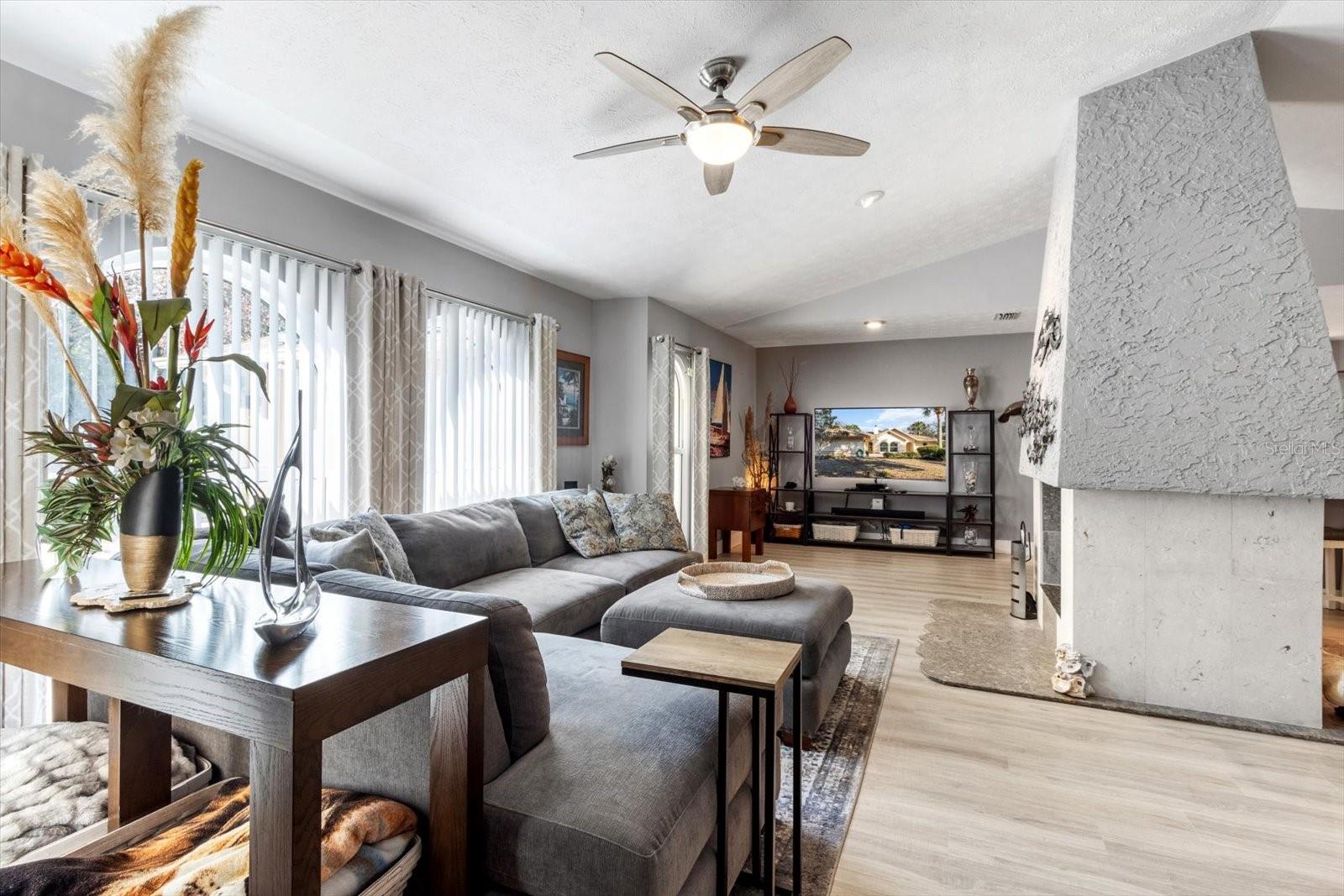 Image 5 of 57 For 84 Country Club Drive