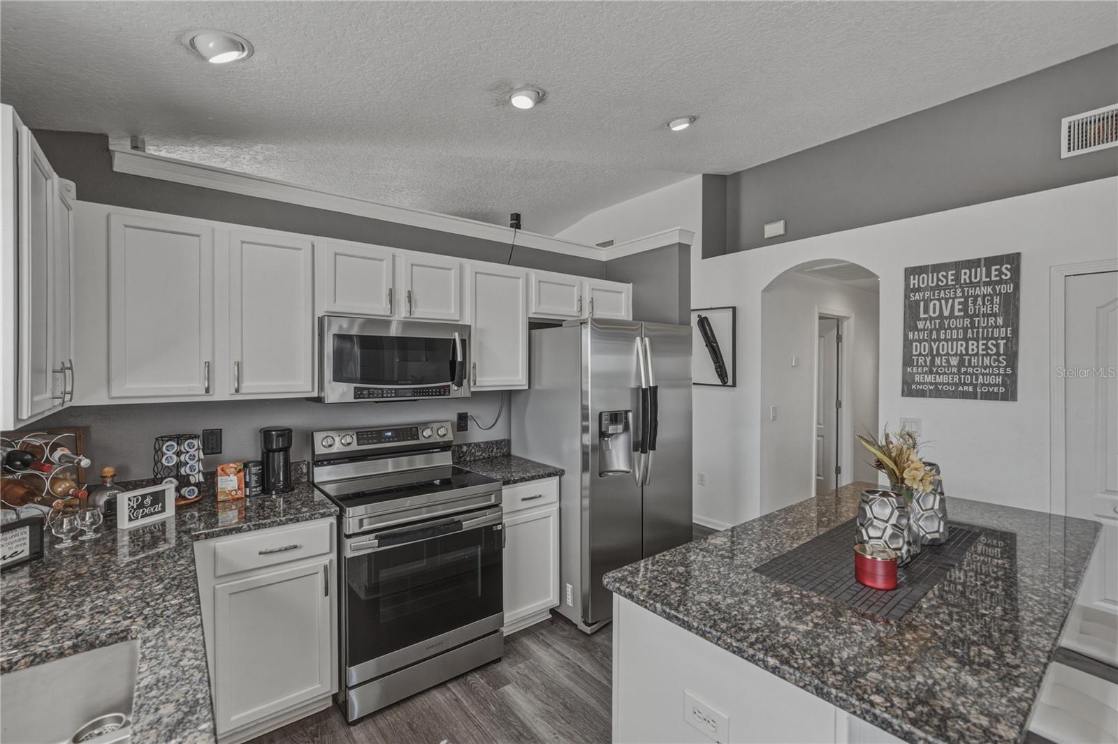 Image 25 of 70 For 7845 Merchantville Circle